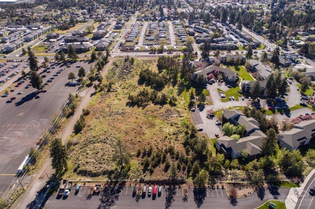 2785 Northeast Boyd Acres Road Bend, OR 97701 - Photo 4 of 7 Additional Photo