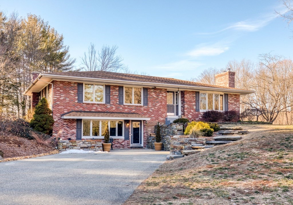 113 Bennett Road Hampden, MA 01036 - Photo 1 of 42