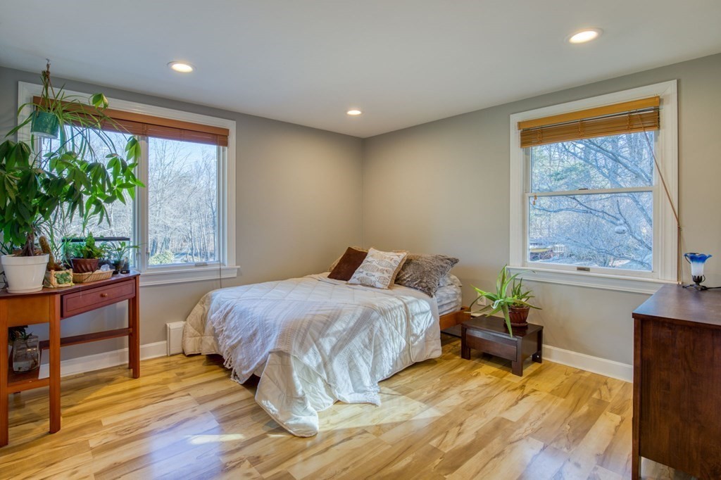 113 Bennett Road Hampden, MA 01036 - Photo 15 of 42