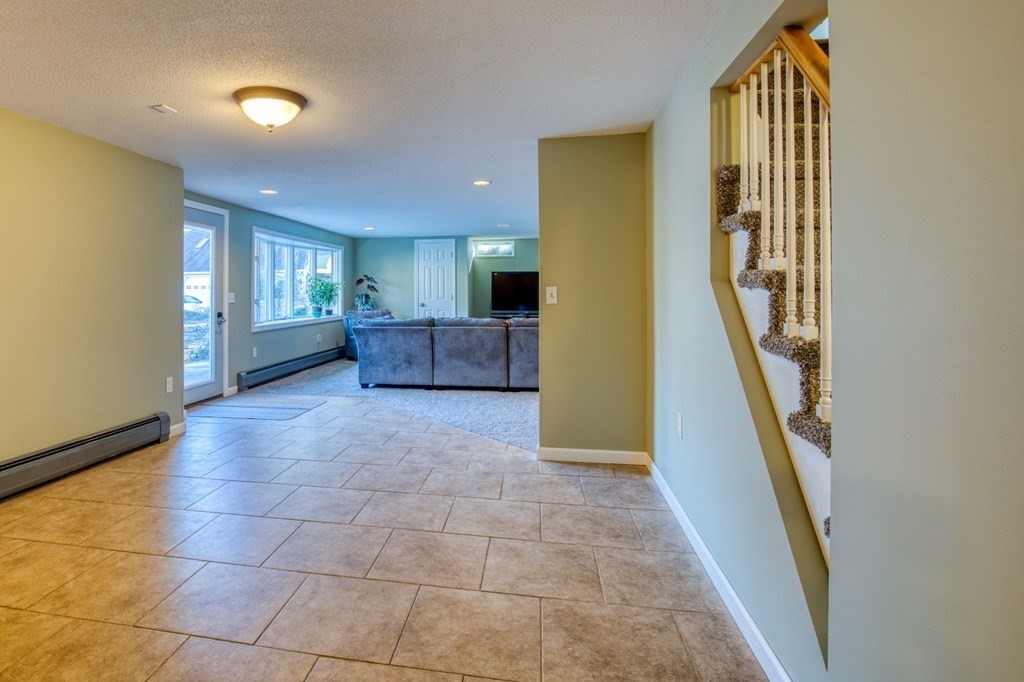 113 Bennett Road Hampden, MA 01036 - Photo 19 of 42