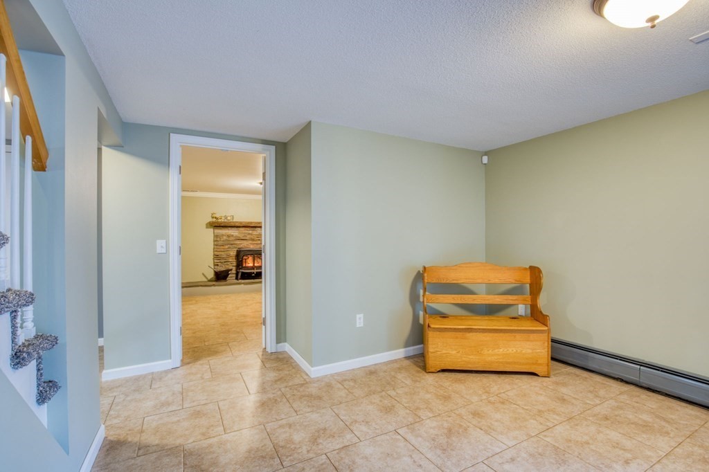 113 Bennett Road Hampden, MA 01036 - Photo 20 of 42