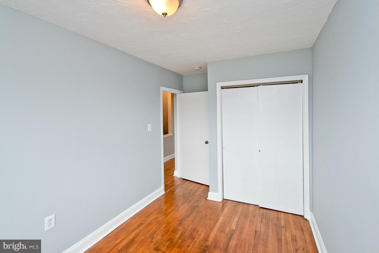 4925 Greencrest Road Baltimore, MD 21206 - Photo 20 of 26 Bedroom