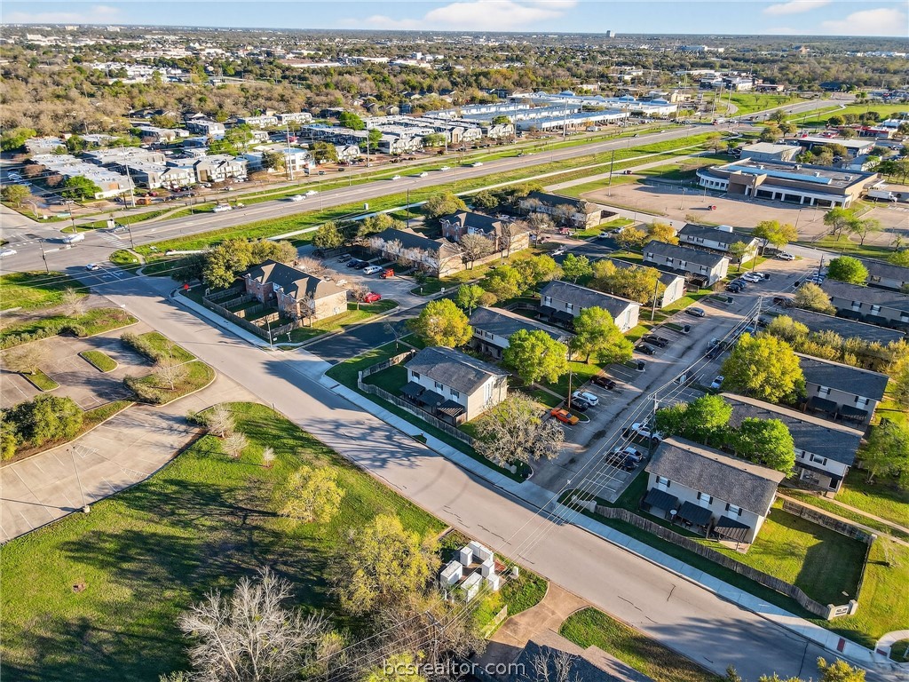1400 Summit Street, Unit B College Station, TX 77845 - Photo 25 of 27