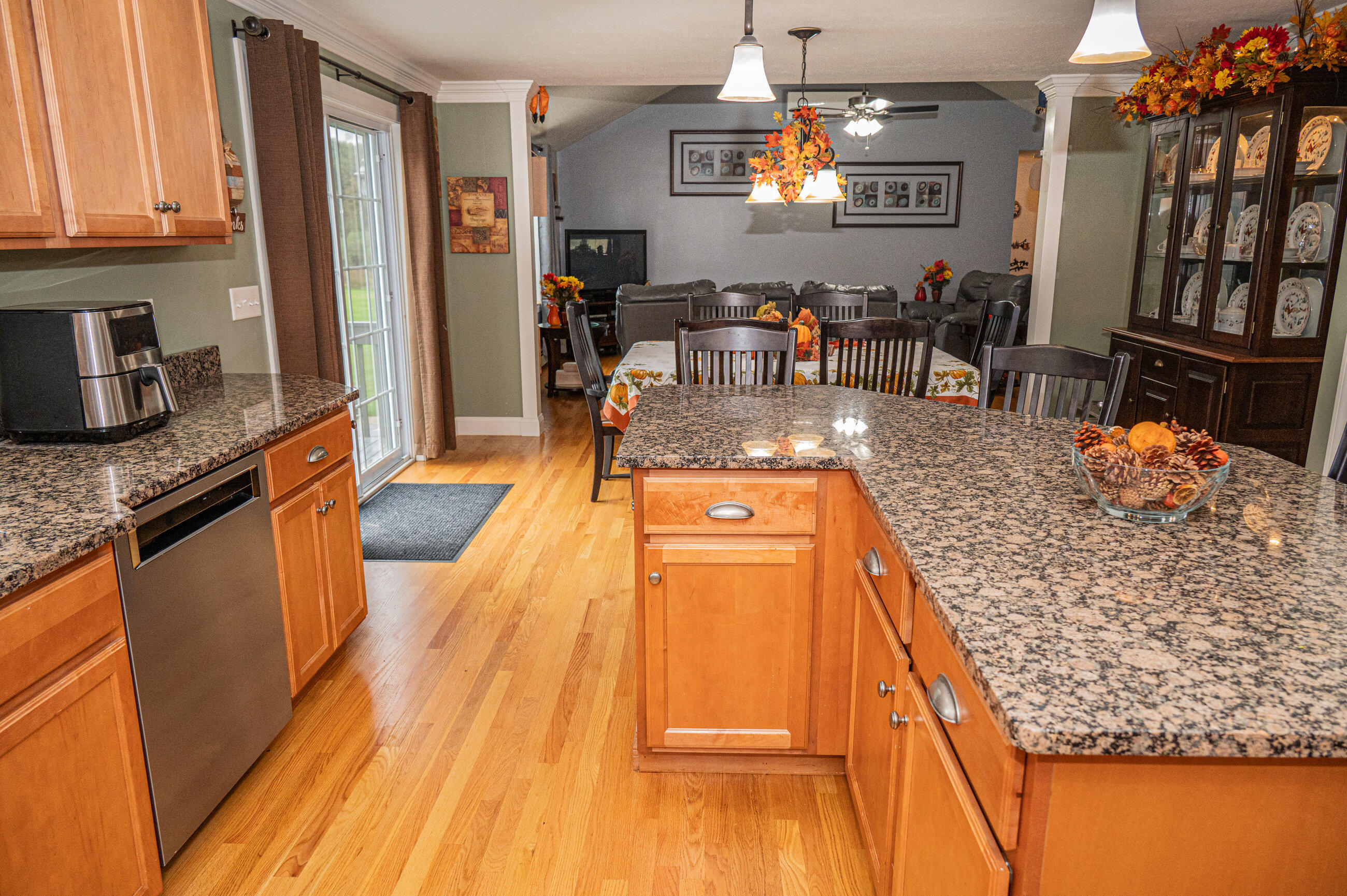 45 Pleasant Ridge Road Buxton, ME 04093 - Photo 13 of 86 Kitchen _ Living-3005