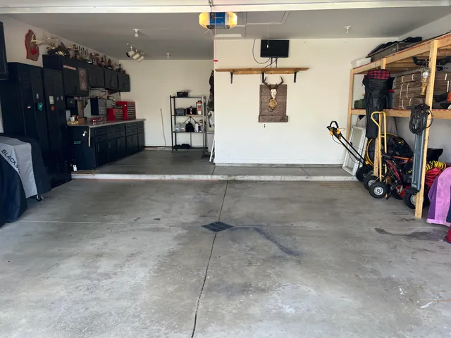 $279,900 | 111 Foxtail Drive, Ionia, MI 48846