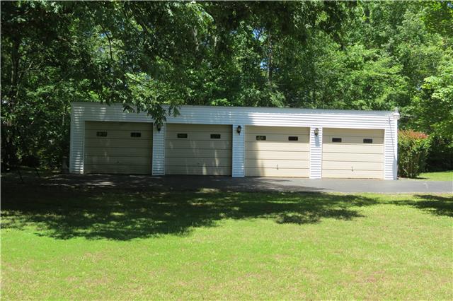 57 Butler Road Parsons, TN 38363 - Photo 9 of 19 Detached 4-car garage
