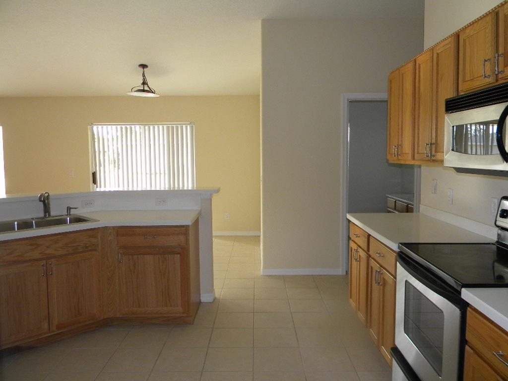 826 Southwest Andrew Road Port St. Lucie, FL 34953 - Photo 7 of 26 DSCN4341