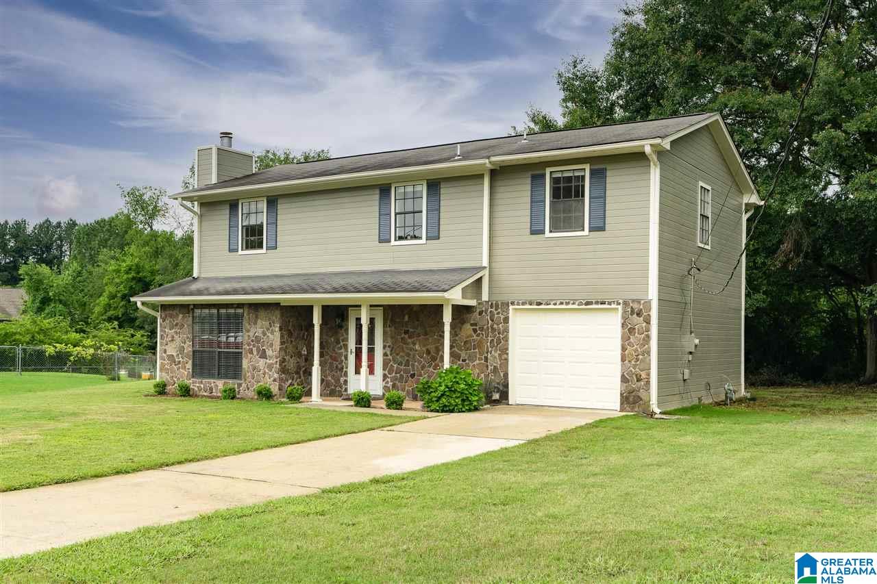 148 Bluegrass Drive Alabaster, AL 35007 - Photo 2 of 34