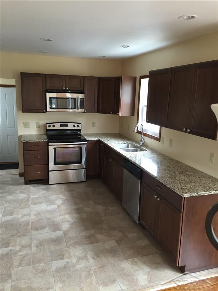 8750 East Burt Road Birch Run, MI 48415 - Photo 3 of 18