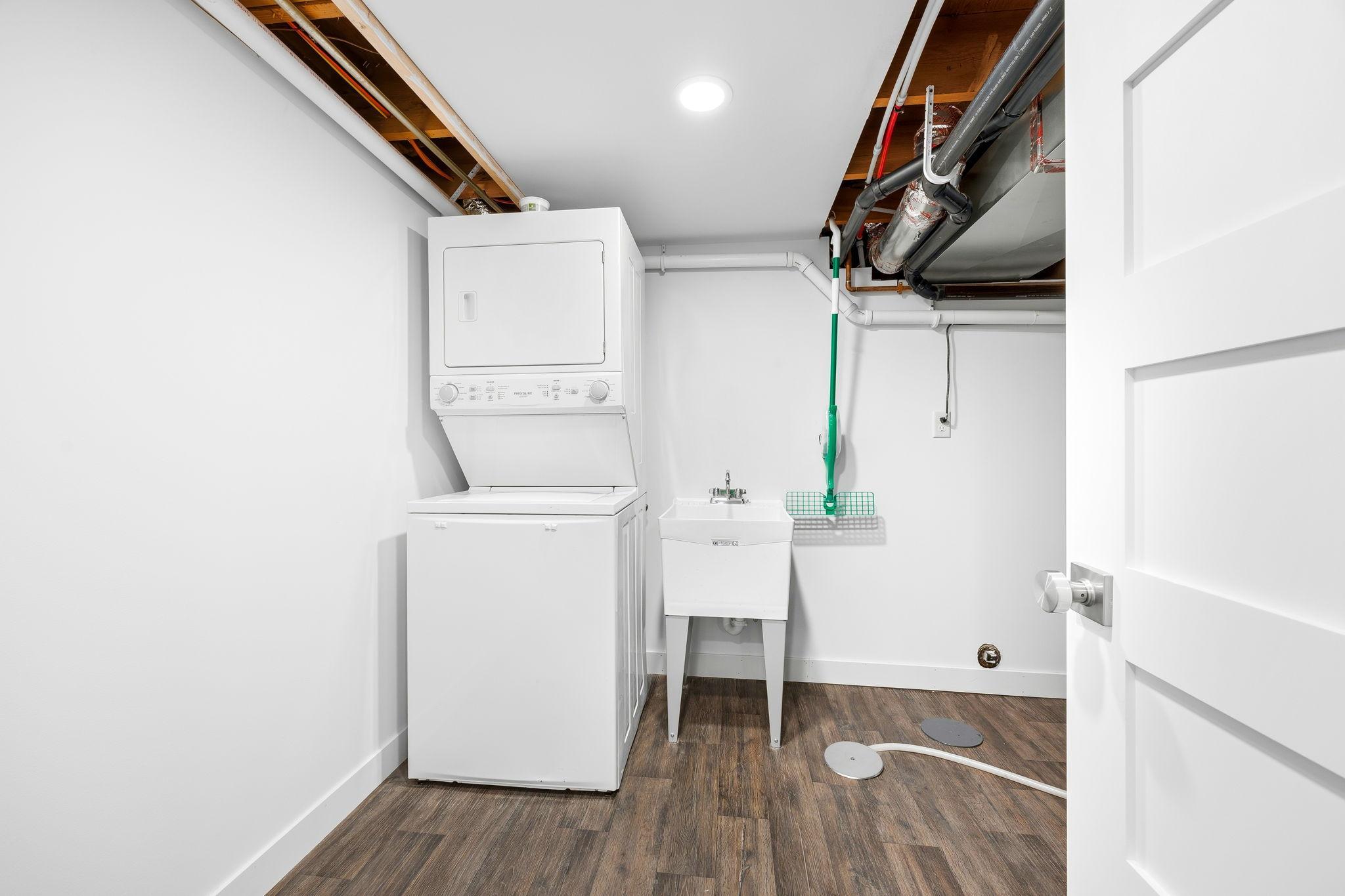 8309 Harrison Road Bloomington, MN 55437 - Photo 19 of 31