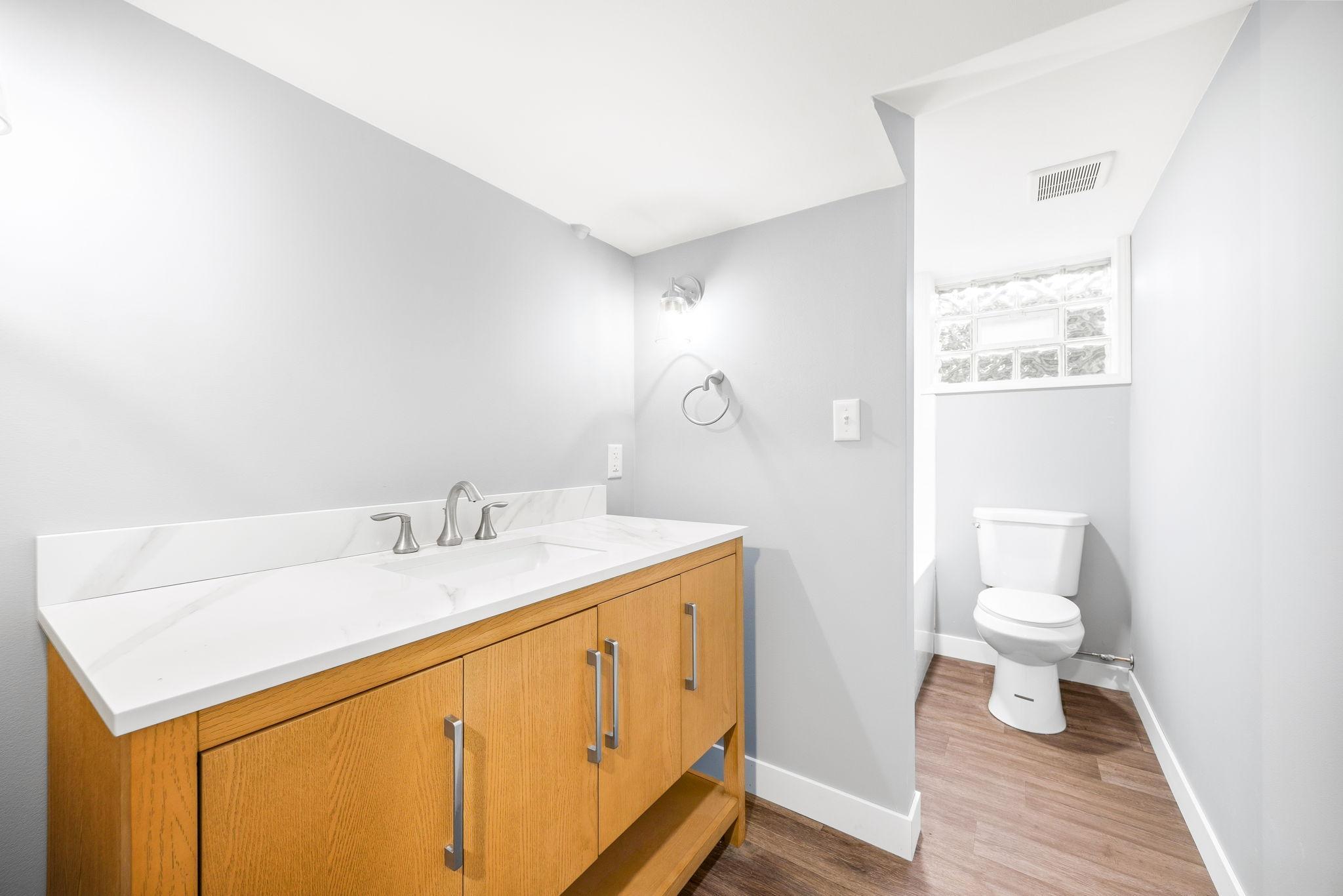 8309 Harrison Road Bloomington, MN 55437 - Photo 23 of 31