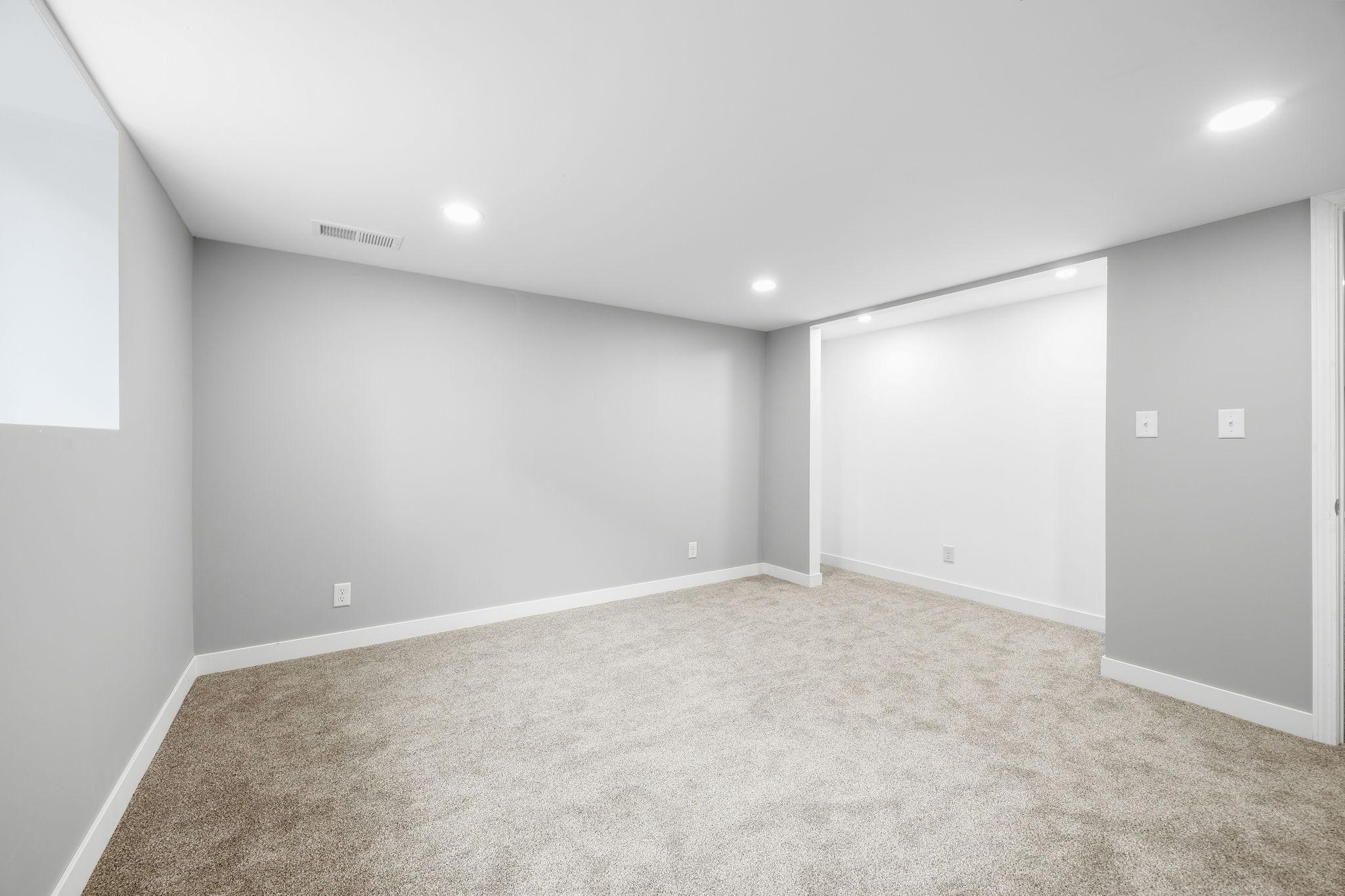 8309 Harrison Road Bloomington, MN 55437 - Photo 24 of 31