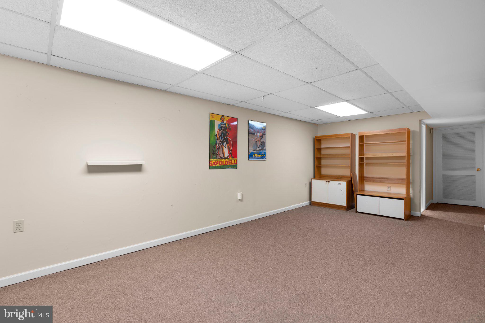 14816 Mistletoe Court Silver Spring, MD 20905 - Photo 32 of 44 an empty room with furniture and closet