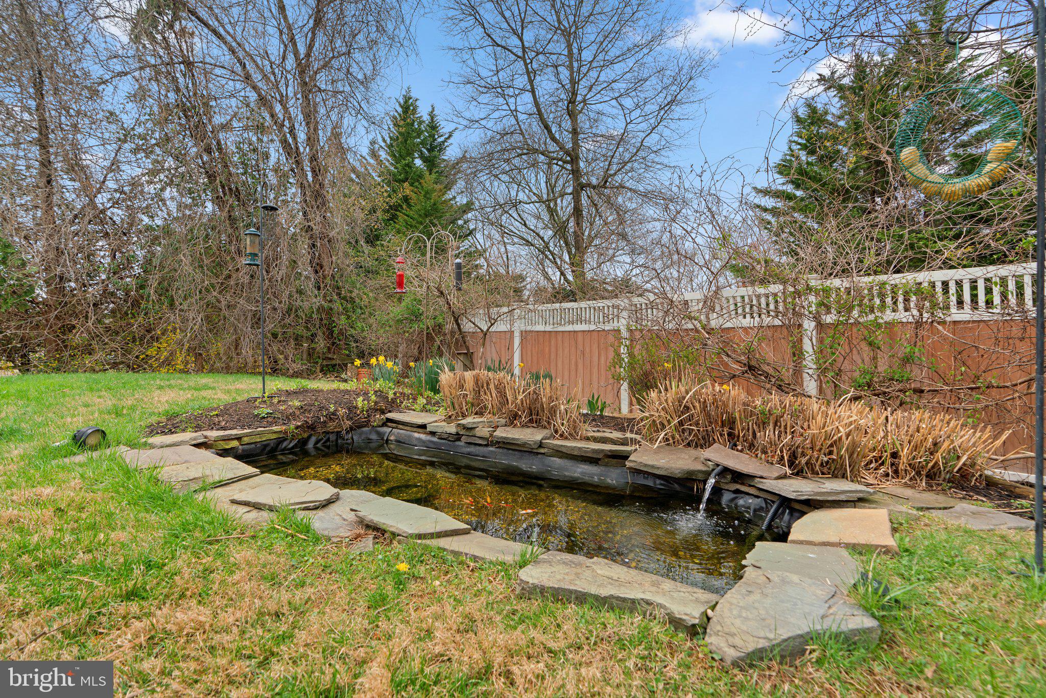 14816 Mistletoe Court Silver Spring, MD 20905 - Photo 44 of 44 a view of a house with backyard and sitting area