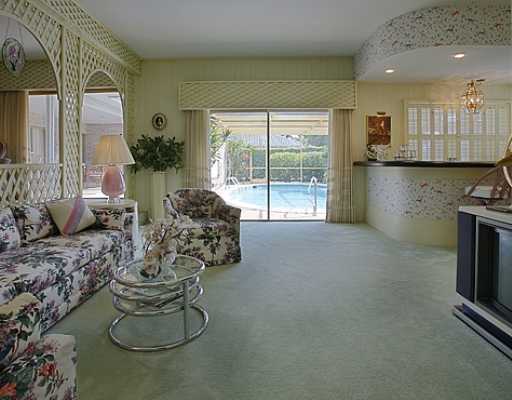 1601 Royal Palm Way Boca Raton, FL 33432 - Photo 7 of 9 Additional Photo
