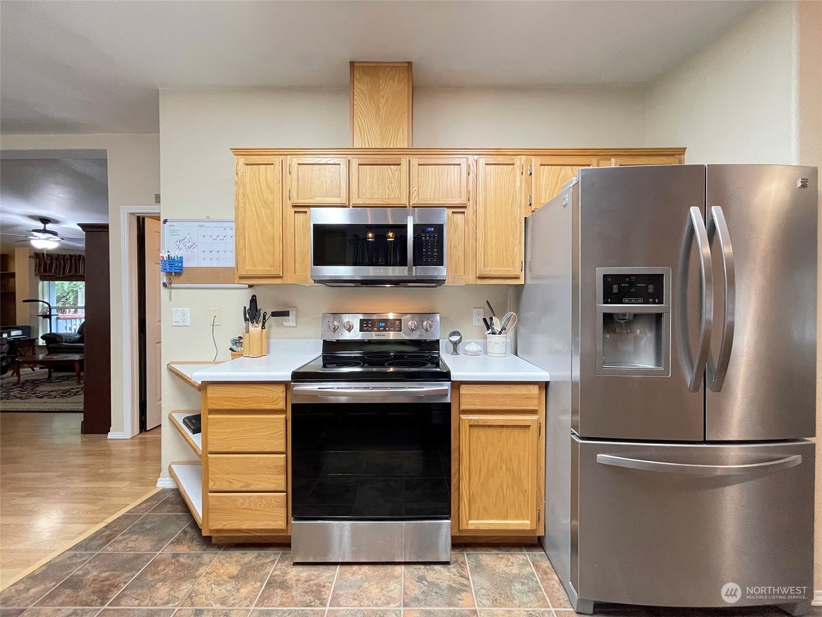 173 Rhododendron Drive Sequim, WA 98382 - Photo 12 of 40 Gallery Image 12
