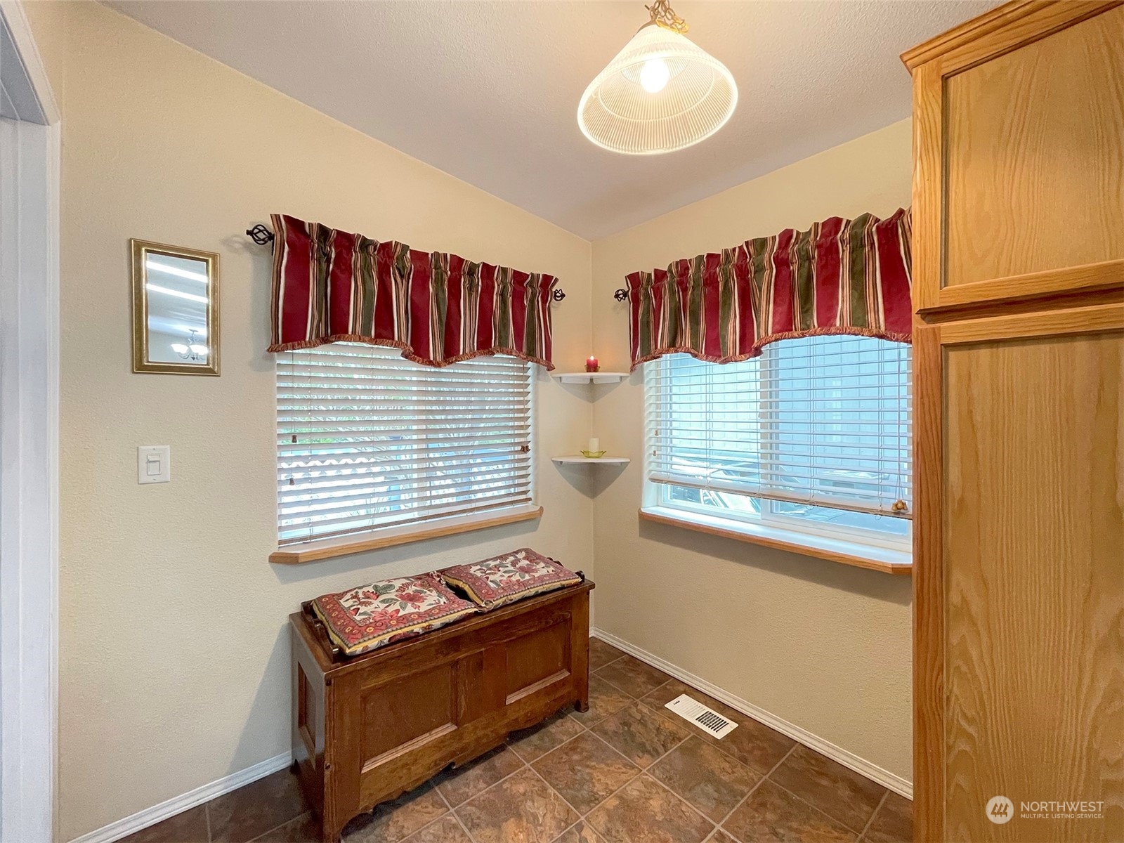 173 Rhododendron Drive Sequim, WA 98382 - Photo 14 of 40 Gallery Image 14