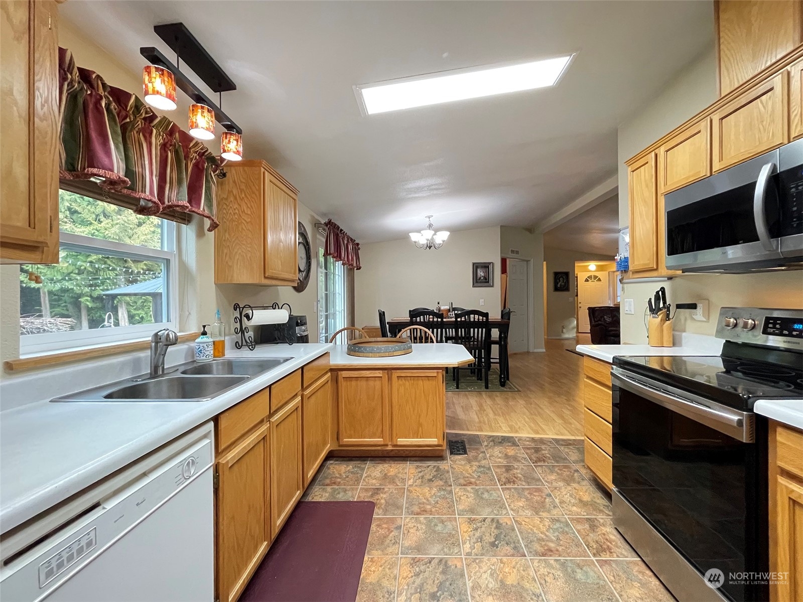 173 Rhododendron Drive Sequim, WA 98382 - Photo 15 of 40 Gallery Image 15
