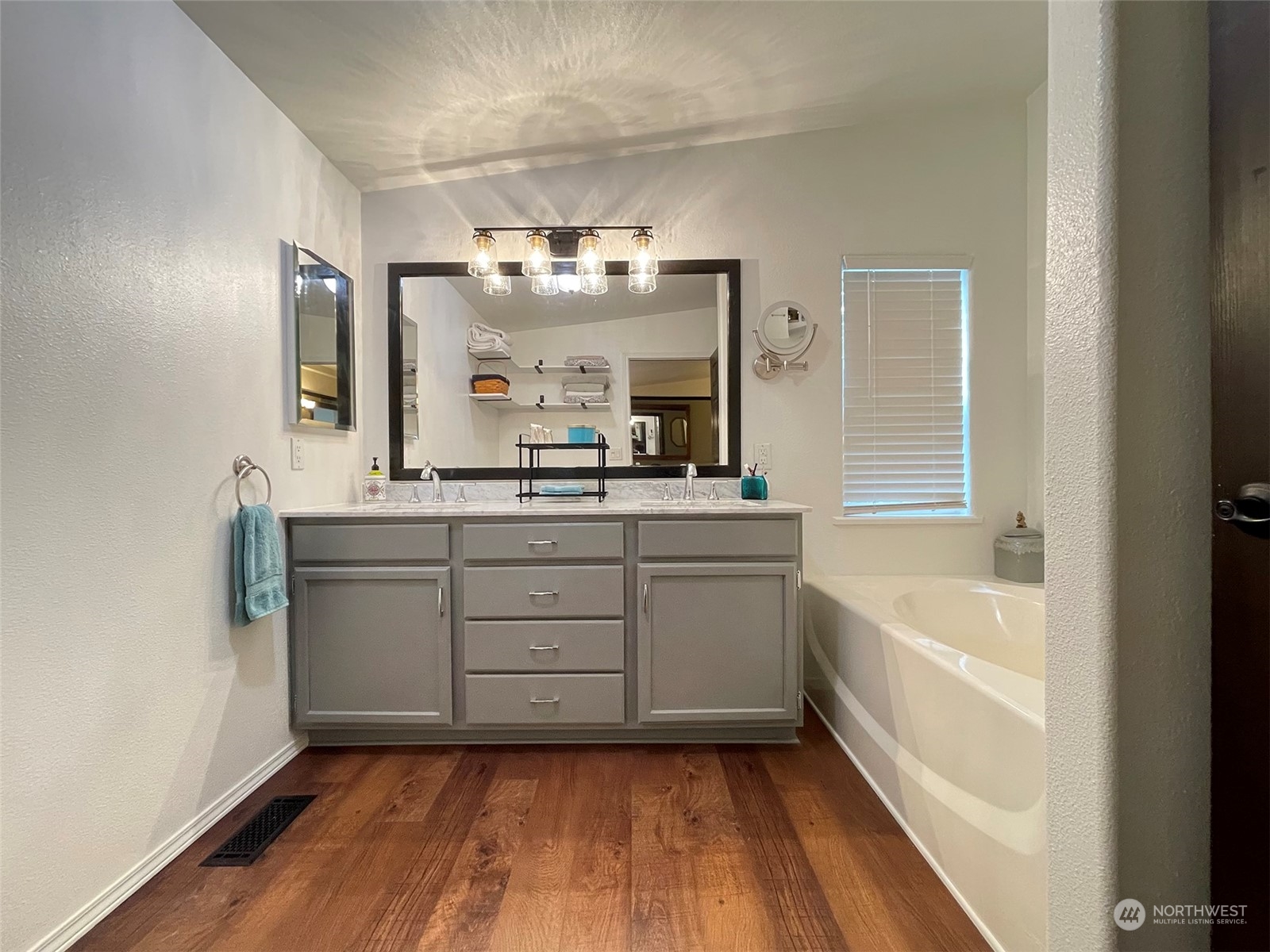 173 Rhododendron Drive Sequim, WA 98382 - Photo 22 of 40 Gallery Image 22