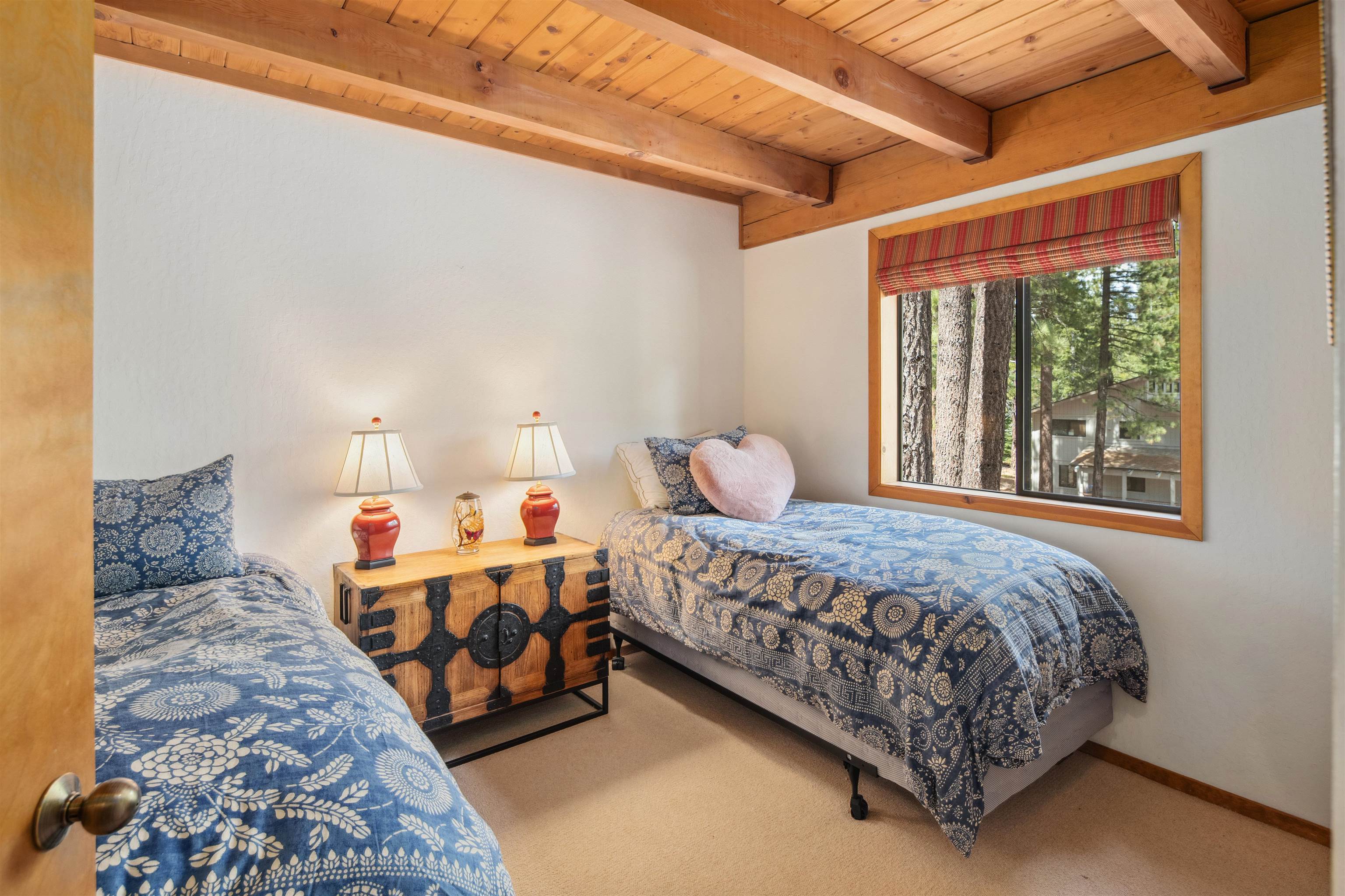 137 Basque Drive Truckee, CA 96161 - Photo 16 of 28 Gallery Image 16