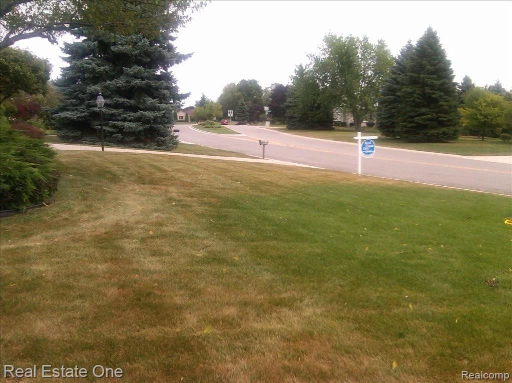 2600 Powderhorn Ridge Road Rochester, MI 48309 - Photo 5 of 24 Street View Lovely Neighborhodo