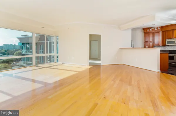 $3,200 | 3101 North Hampton Drive, Unit 1618, Alexandria, VA 22302