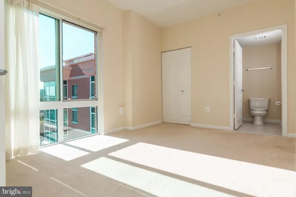 $3,200 | 3101 North Hampton Drive, Unit 1618, Alexandria, VA 22302