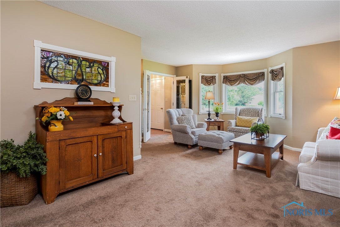 10020 Five Point Road Perrysburg, OH 43551 - Photo 16 of 50 Gallery Image 16