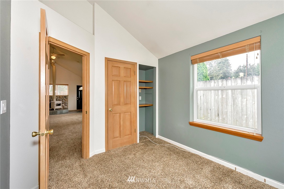 816 Ramsdell Street Fircrest, WA 98466 - Photo 13 of 22