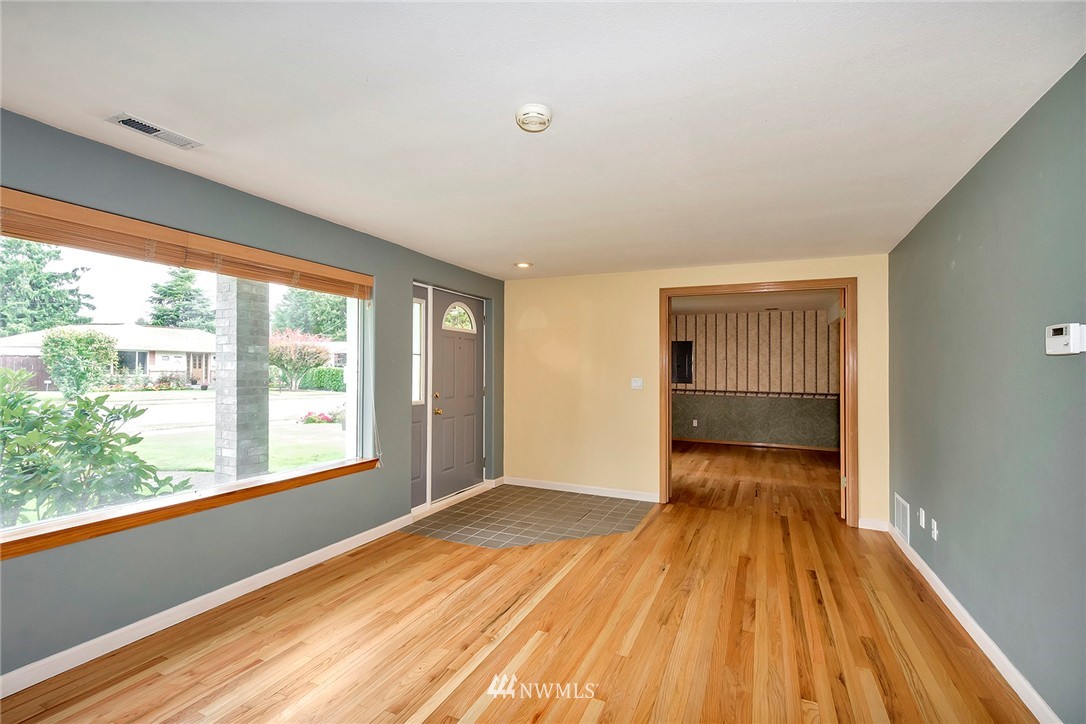 816 Ramsdell Street Fircrest, WA 98466 - Photo 4 of 22