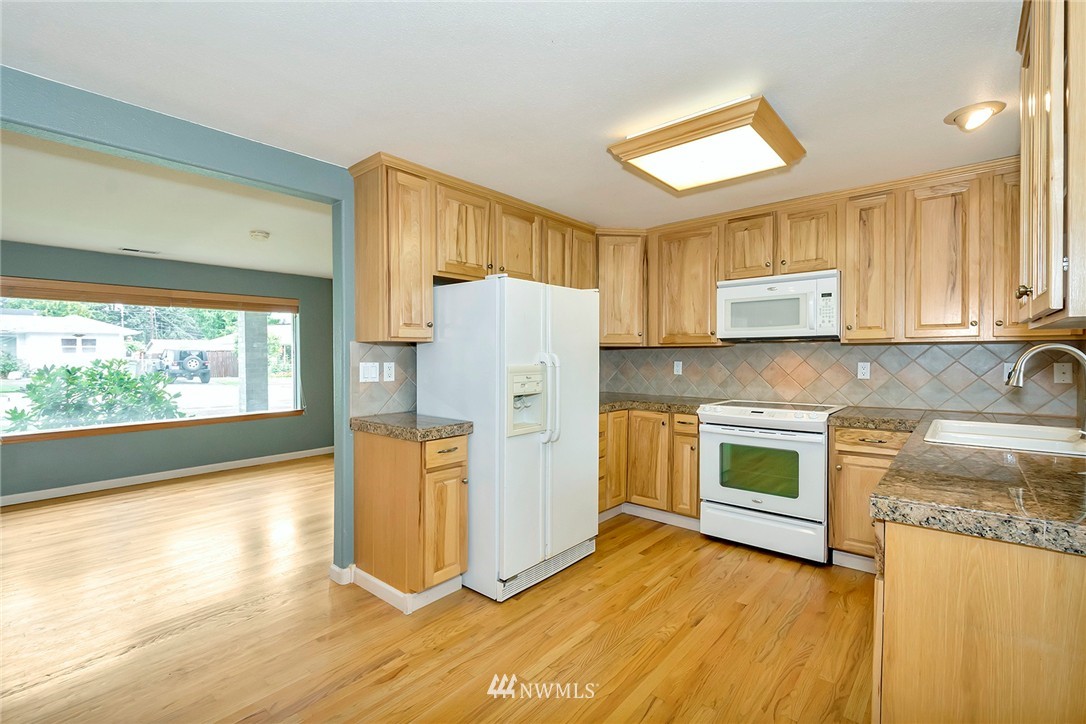816 Ramsdell Street Fircrest, WA 98466 - Photo 6 of 22