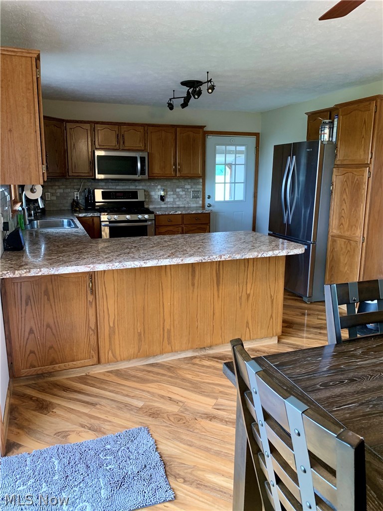 39160 Smith Road Litchfield, OH 44253 - Photo 11 of 34 Gallery Image 11