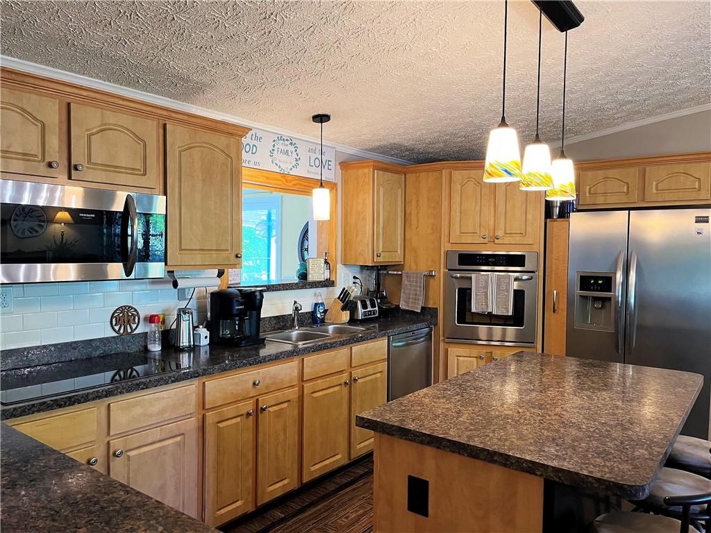 1529 Old Seneca Road Central, SC 29630 - Photo 6 of 25 Gallery Image 6
