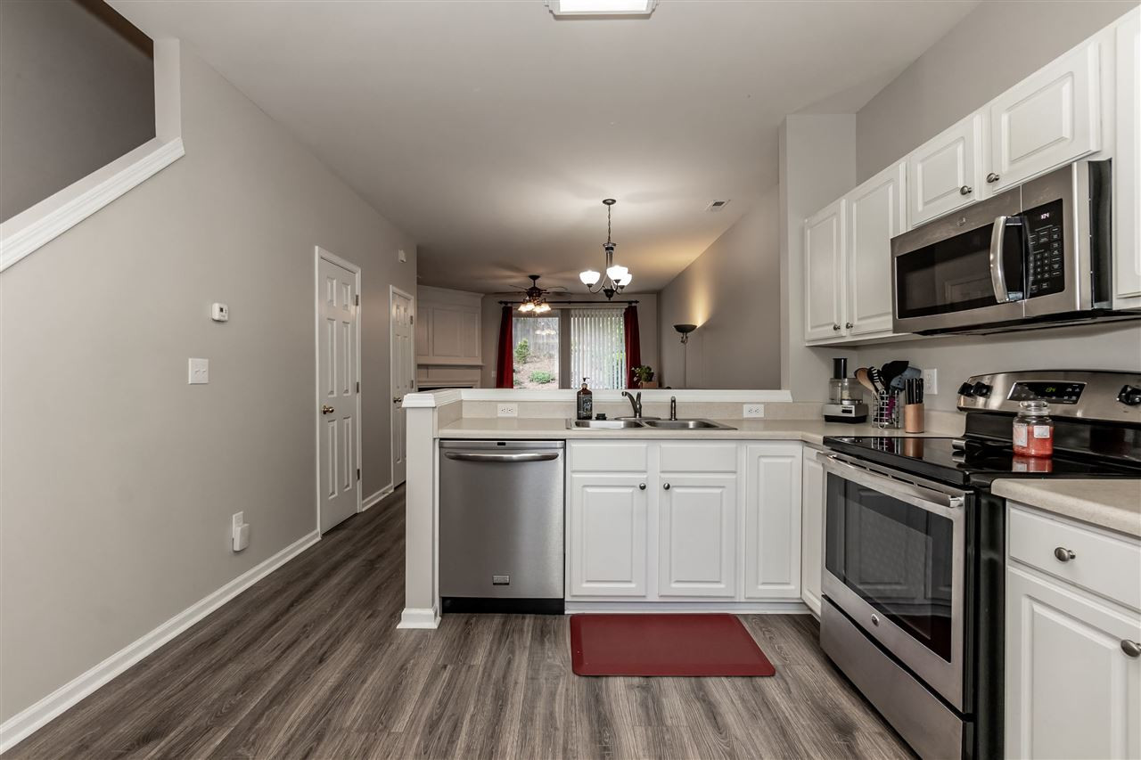 1636 Brook Fern Way Raleigh, NC 27609 - Photo 8 of 30 Photo 8