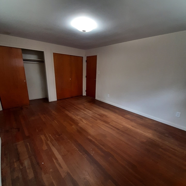 76 Hall Road Sturbridge, MA 01566 - Photo 16 of 21