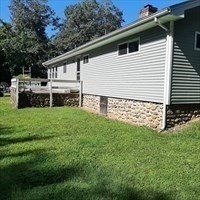 76 Hall Road Sturbridge, MA 01566 - Photo 3 of 21