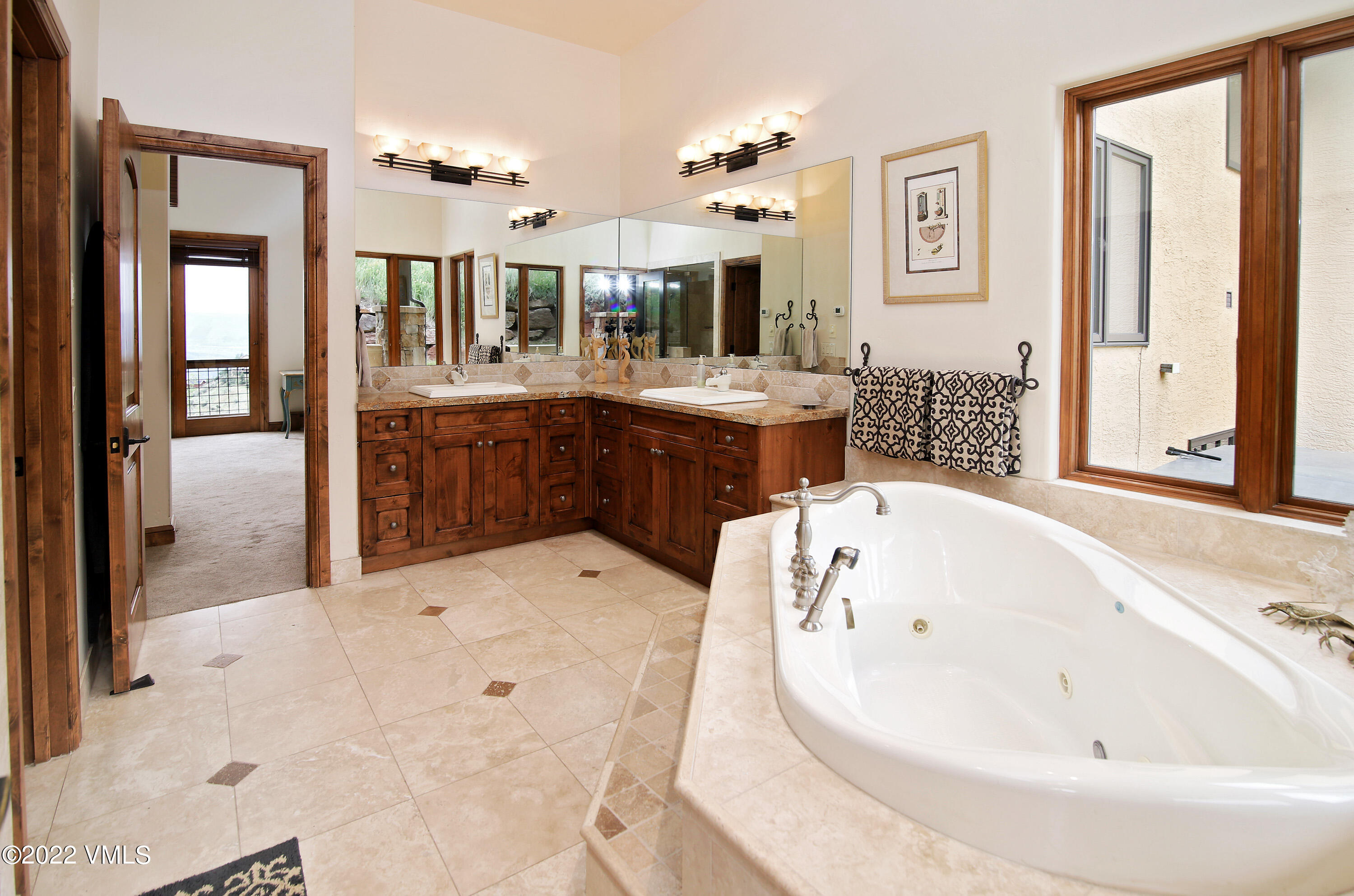 5786 Wildridge Road, Unit B Avon, CO 81620 - Photo 12 of 34 5786_wildridge_main_bath_2