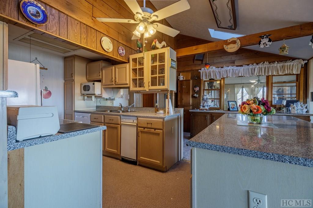 368 Stewart Road Cullowhee, NC 28723 - Photo 8 of 45 Gallery Image 8
