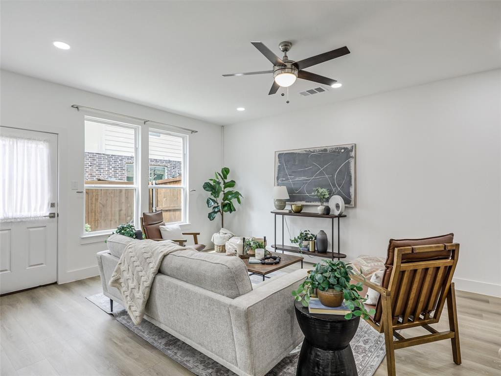 7331 Rubio Place Dallas, TX 75235 - Photo 1 of 26