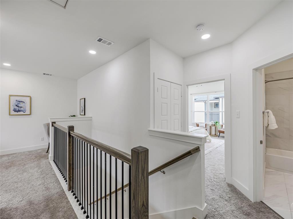 7331 Rubio Place Dallas, TX 75235 - Photo 13 of 26