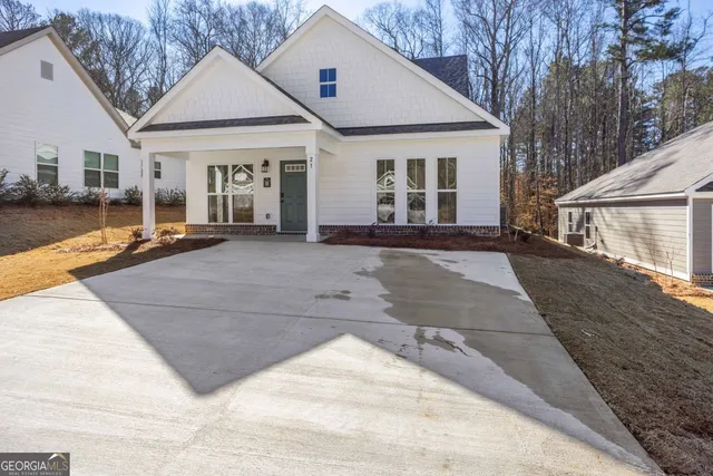 $319,999 | 21 Rivers Edge Lane, Franklin, GA 30217