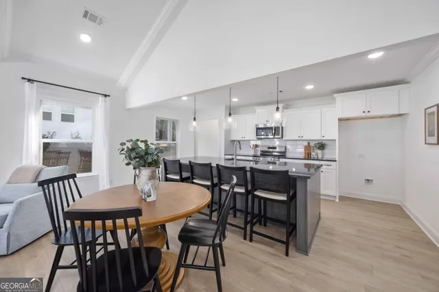 $319,999 | 21 Rivers Edge Lane, Franklin, GA 30217