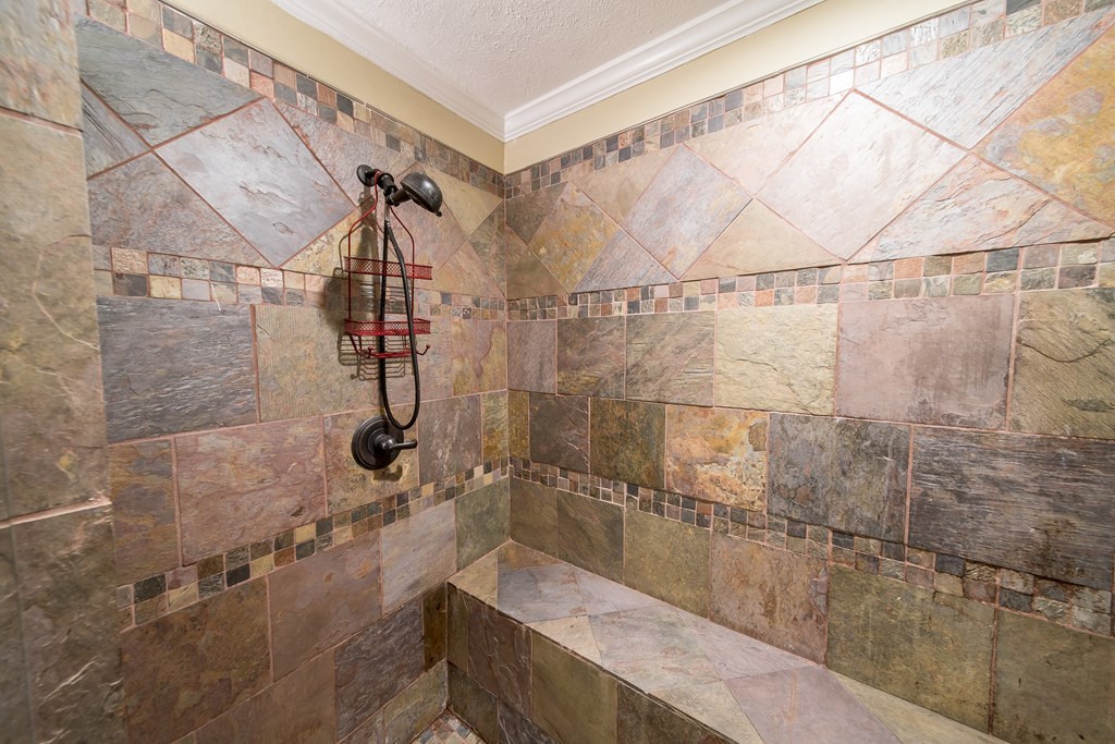 112 Whitetail Road Seale, AL 36875 - Photo 16 of 50