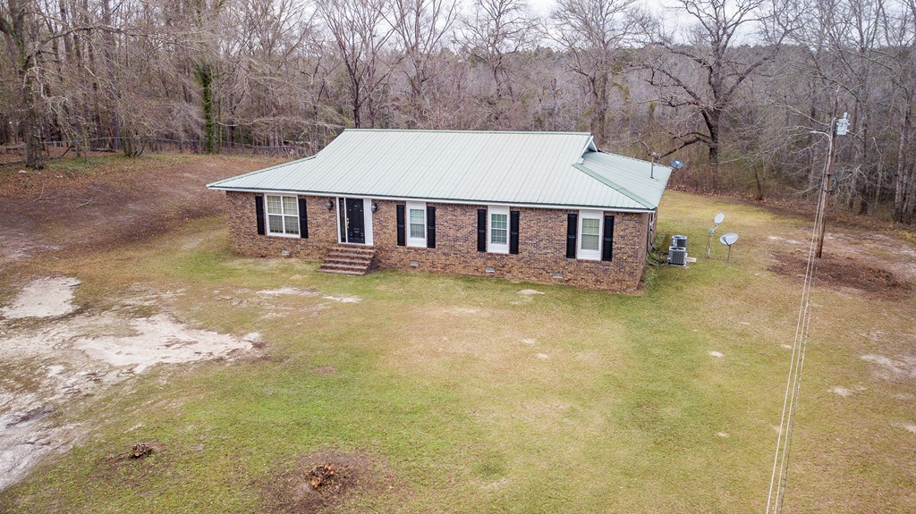 112 Whitetail Road Seale, AL 36875 - Photo 2 of 50