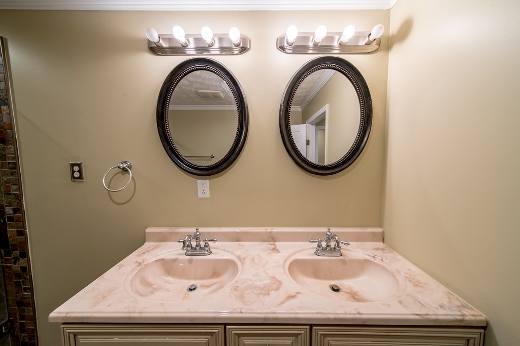 112 Whitetail Road Seale, AL 36875 - Photo 25 of 50