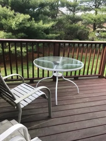 $2,850 | 35 Lamplighter Lane, Unit 35, Easton, MA 02375