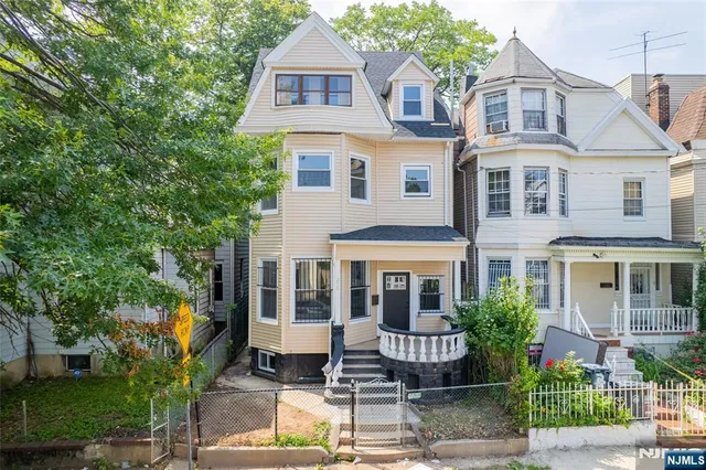 $529,000 | 235 West 7th, Newark, NJ 07103