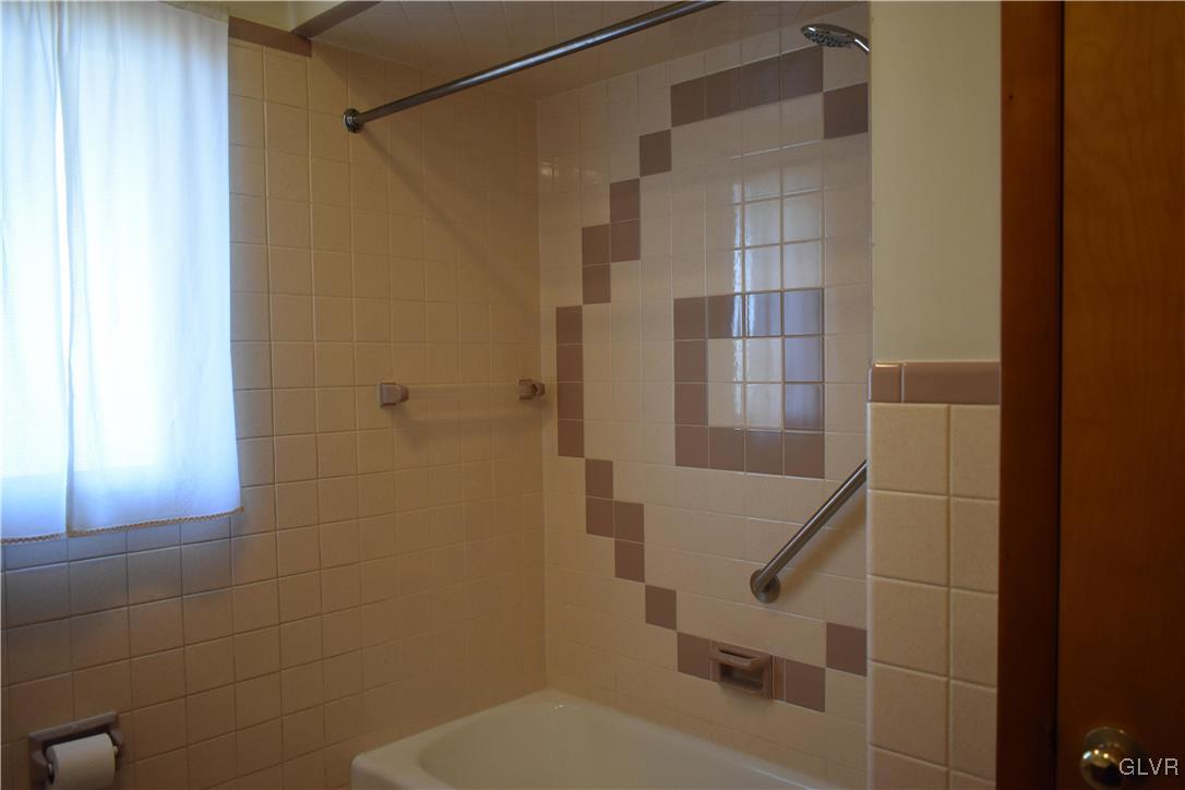 612 Newlins Road East Easton, PA 18040 - Photo 26 of 43 Gallery Image 26