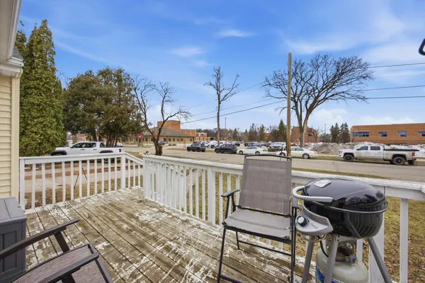 $205,000 | 1321 9th Avenue South, Moorhead, MN 56560