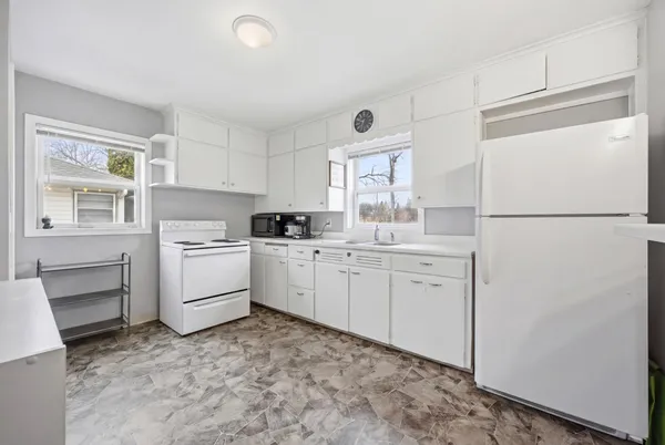 $205,000 | 1321 9th Avenue South, Moorhead, MN 56560